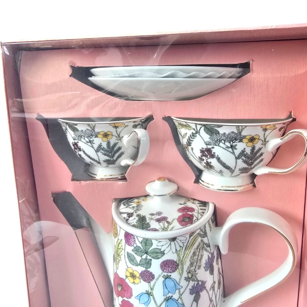 Grace Teaware Fine Porcelain Floral 5 Piece Tea Set - Picture 4 of 10